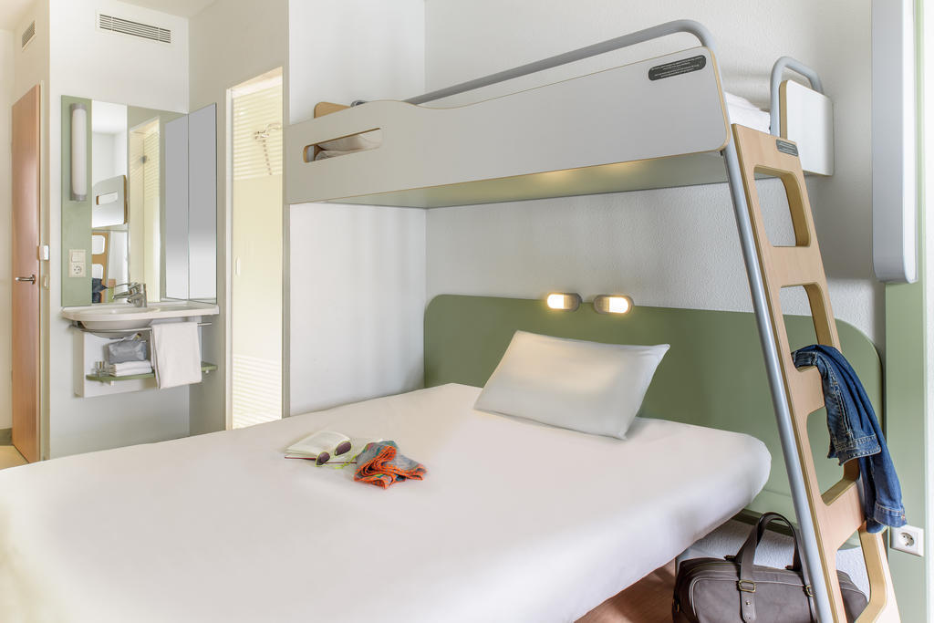 Ibis Budget Geneve Petit-Lancy Room photo
